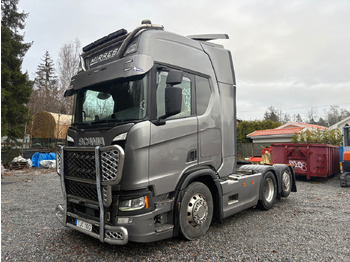 Camión SCANIA R 450
