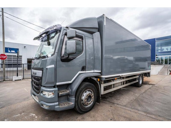 Camión caja cerrada DAF LF 55 220