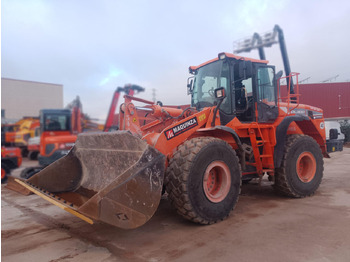 Cargadora de ruedas DOOSAN DL300