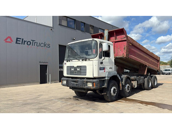 Camión volquete MAN 35.372