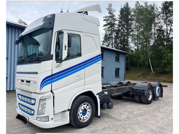 Camión chasis VOLVO FH 500
