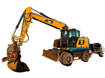 Excavadora de ruedas CATERPILLAR M318F