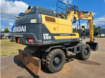 Excavadora de ruedas Hyundai HW140: foto 3