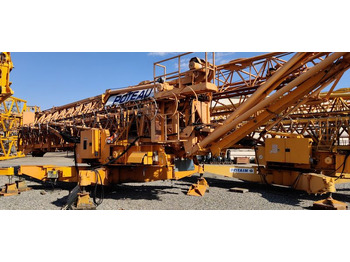 Grúa automontante POTAIN