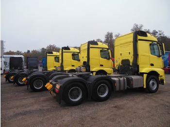 Leasing de Mercedes-Benz 3353 ACTROS, 6X4, TRK, SET 120 TON, WIE NEUE!E!! Mercedes-Benz 3353 ACTROS, 6X4, TRK, SET 120 TON, WIE NEUE!E!!: foto 4 Leasing de Mercedes-Benz 3353 ACTROS, 6X4, TRK, SET 120 TON, WIE NEUE!E!! Mercedes-Benz 3353 ACTROS, 6X4, TRK, SET 120 TON, WIE NEUE!E!!: foto 4