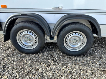 Remolque caja cerrada nuevo Cheval Liberte Debon Roadster 500 Sandwich Verkaufsklappe 2600 kg, 100 km/h, 320x167x200cm: foto 4 Remolque caja cerrada nuevo Cheval Liberte Debon Roadster 500 Sandwich Verkaufsklappe 2600 kg, 100 km/h, 320x167x200cm: foto 4