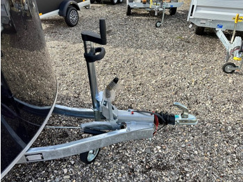 Remolque caja cerrada nuevo Cheval Liberte Debon Roadster 500 Sandwich Verkaufsklappe 2600 kg, 100 km/h, 320x167x200cm: foto 3 Remolque caja cerrada nuevo Cheval Liberte Debon Roadster 500 Sandwich Verkaufsklappe 2600 kg, 100 km/h, 320x167x200cm: foto 3