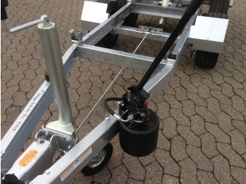 Remolque volquete nuevo Humbaur HUK 272715 Heckkipper 2,7 t. 2680 x 1500 x 300mm: foto 4 Remolque volquete nuevo Humbaur HUK 272715 Heckkipper 2,7 t. 2680 x 1500 x 300mm: foto 4