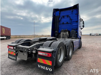 Cabeza tractora Newly inspected tractor unit VOLVO FH 62 TT - VIDEO: foto 3