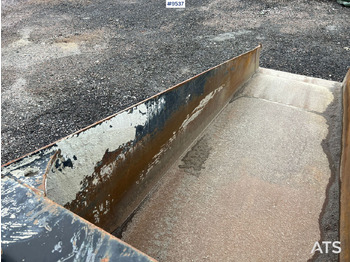 Cazo cargador LS Refilling bucket - Stora BM: foto 5