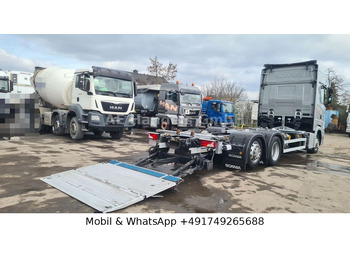 Camión chasis Scania S450 HighLine LL BDF *Retarder/Lenk+Lift/LBW/AHK: foto 3