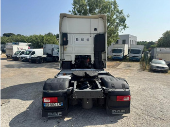 Cabeza tractora DAF XF 460: foto 5