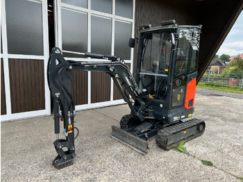 Miniexcavadora EUROCOMACH