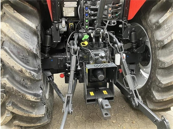 Tractor Case IH Farmall 100C: foto 4
