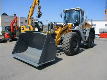 Cargadora de ruedas LIEBHERR L 526