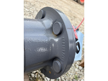 Palier para Maquinaria agrícola MT-L 3015-II Półoś Przegub Krzyżaki CZĘŚCI: foto 3 Palier para Maquinaria agrícola MT-L 3015-II Półoś Przegub Krzyżaki CZĘŚCI: foto 3