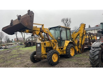 Retroexcavadora MASSEY FERGUSON