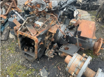 Eje y piezas NEW HOLLAND