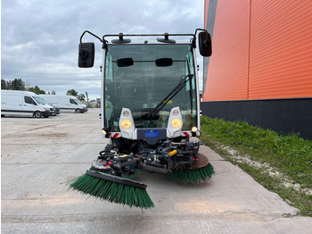 Leasing de Dulevo 2000 SKY FIRST REGISTRATION 09.2015 Dulevo 2000 SKY FIRST REGISTRATION 09.2015: foto 3 Leasing de Dulevo 2000 SKY FIRST REGISTRATION 09.2015 Dulevo 2000 SKY FIRST REGISTRATION 09.2015: foto 3