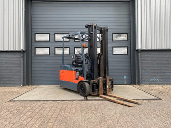 Carretilla elevadora eléctrica TOYOTA FBEF 15