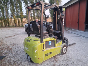 Carretilla elevadora eléctrica Clark GTX16: foto 3