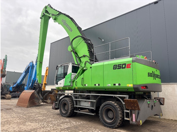 Manipulador de materiales SENNEBOGEN