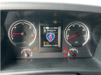 Camión caja cerrada Scania P 320 / 18 ton / 545 dkm / Box 8 mtr / Loadlift / APK TUV 08-25: foto 4