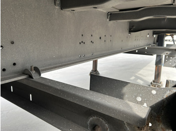 Semirremolque caja cerrada Schmitz Cargobull SCB S3B / Box Trailer / BPW Drum / NL Trailer / APK 10-26: foto 5