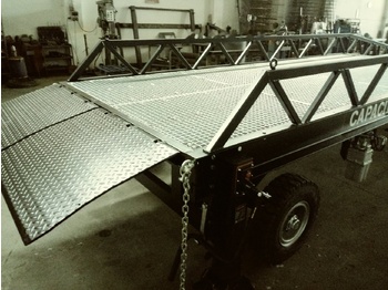 Rampa de carga nuevo AZ RAMP STAR-10-XL mobile loading ramp: foto 3