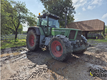 Tractor Fendt Favorit 824: foto 2