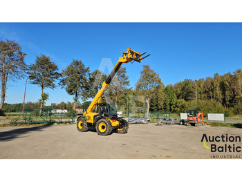 Manipulador telescópico JCB