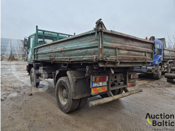 Camión volquete MAN 18.222: foto 3