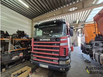 Cabeza tractora SCANIA R124
