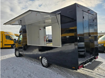 Camión tienda IVECO Daily