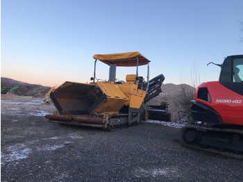 Pavimentadora de asfalto ABG