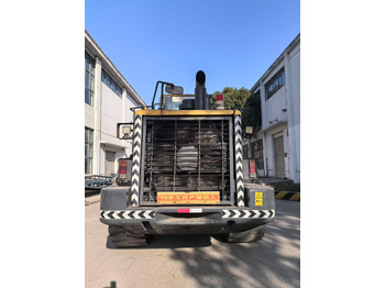 Maquinaria de construcción KOMATSU WA500-6: foto 4