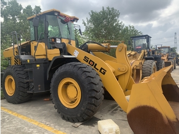 Cargadora de ruedas SDLG