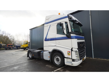 Cabeza tractora Volvo FH 420 EURO 6 GLOBETROTTER: foto 4
