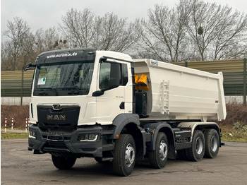Camión volquete MAN TGS 41.400
