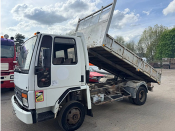 Camión volquete FORD