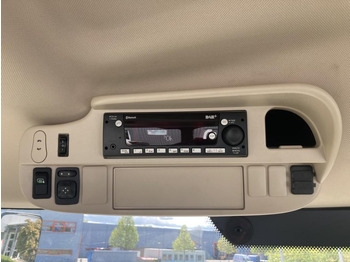 Tractor nuevo John Deere 6R215: foto 5