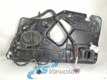 Puerta y piezas SCANIA