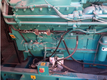 Generador industriale nuevo Cummins Cummins Generator Set Stamford 1300 KW 1600 KVA New Factory, Diesel Generator, 2014 Model, 2245 HP, 9000 kg, Low Hours, For Sale in Poland: foto 2