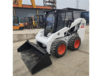 Minicargadora BOBCAT S160