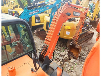 Excavadora de ruedas Doosan DX60 W: foto 3