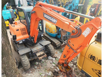 Excavadora de ruedas Doosan DX60 W: foto 5