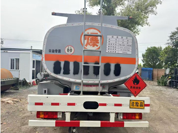 Camión cisterna FAW: foto 5