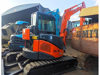 Miniexcavadora HITACHI ZX55