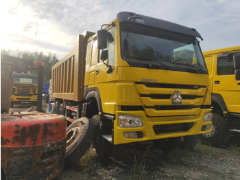 Camión volquete SINOTRUK HOWO