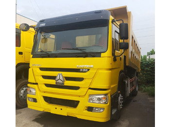 Camión volquete SINOTRUK HOWO